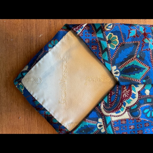 Boho Versace Tie - Picture 5 of 5